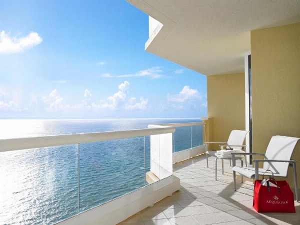 Acqualina Resort and Residences image 31