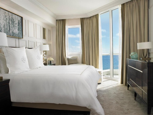 Acqualina Resort and Residences image 41